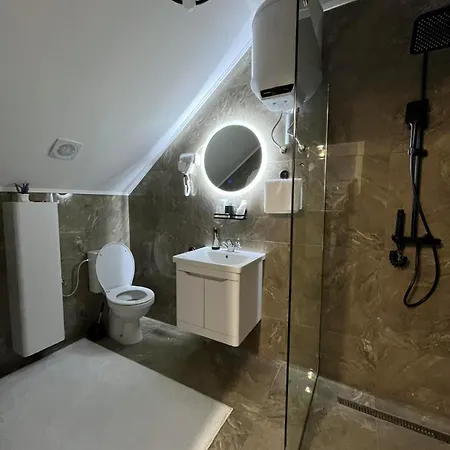 Apartman Crassula Lux *