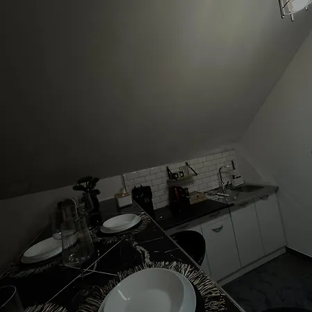 Crassula Lux Apartman