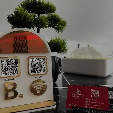 Crassula Lux Apartman