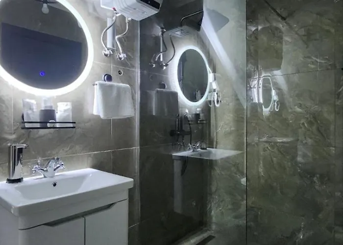 Crassula Lux Apartment Surčin